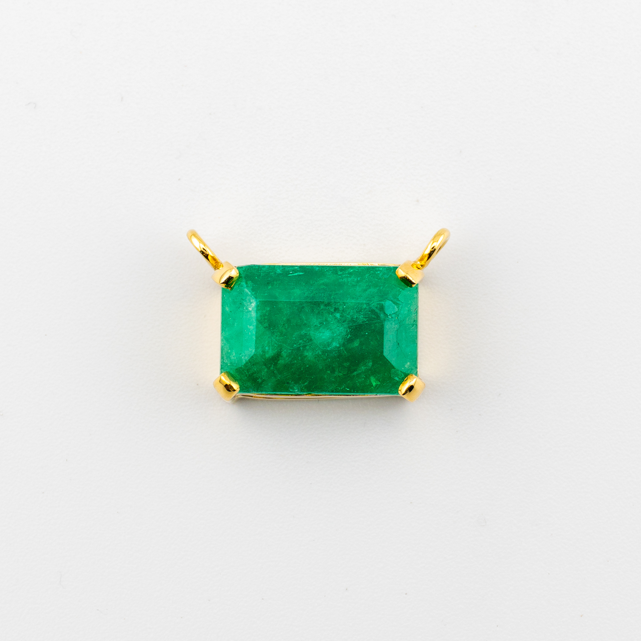 Dije con Esmeralda rectangular - Imagen 3