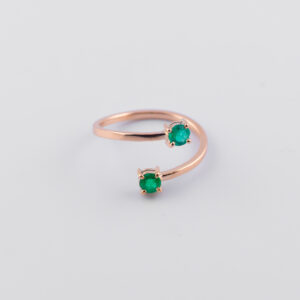 AE14-6 - ANILLO EN ORO DE 14K CON ESMERALDA - G 1.743