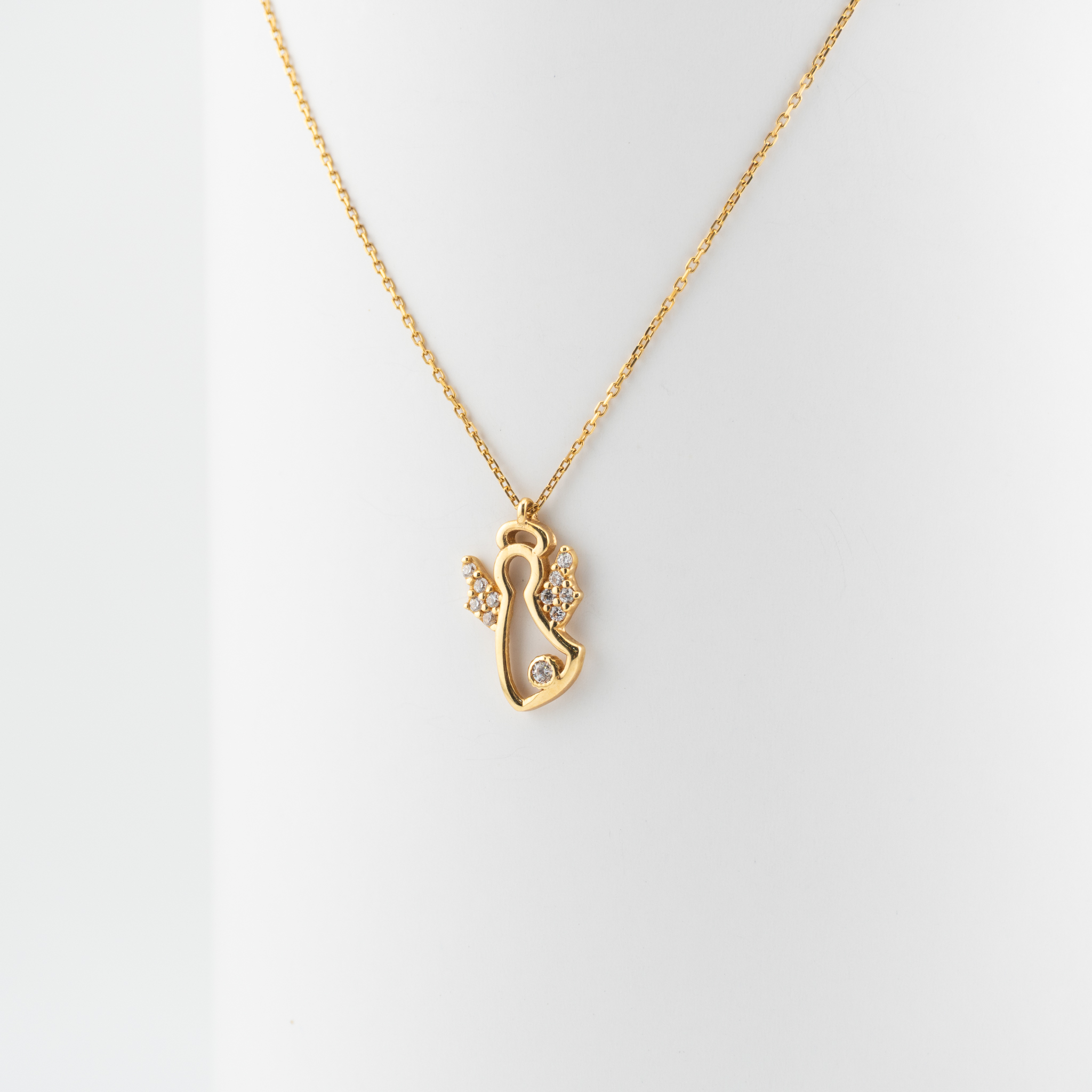 Gargantilla con dije de Ángel