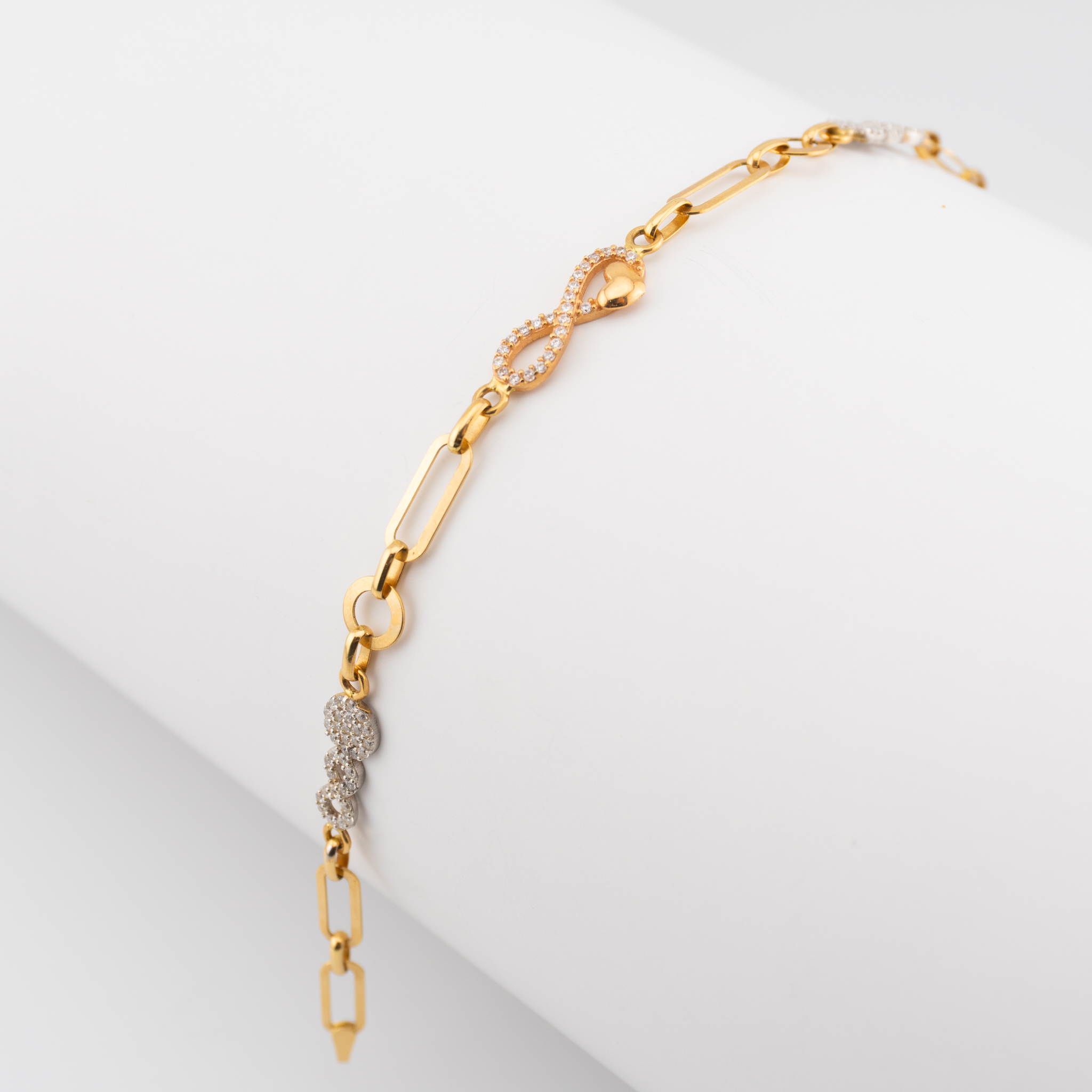 Pulsera con Infitnitos de 3 Oros - Imagen 4