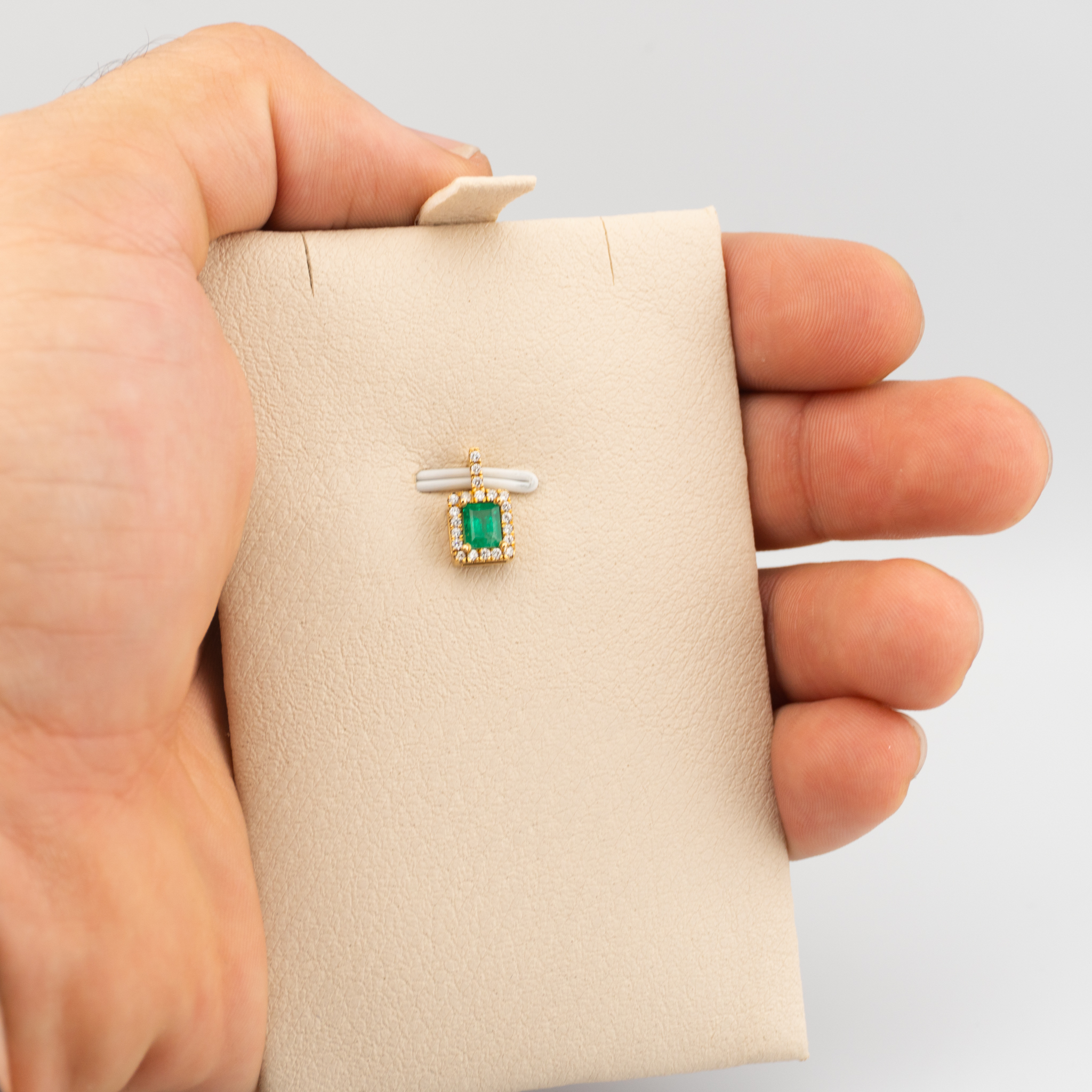 Dije de Esmeralda rectangular con Diamantes - Imagen 4