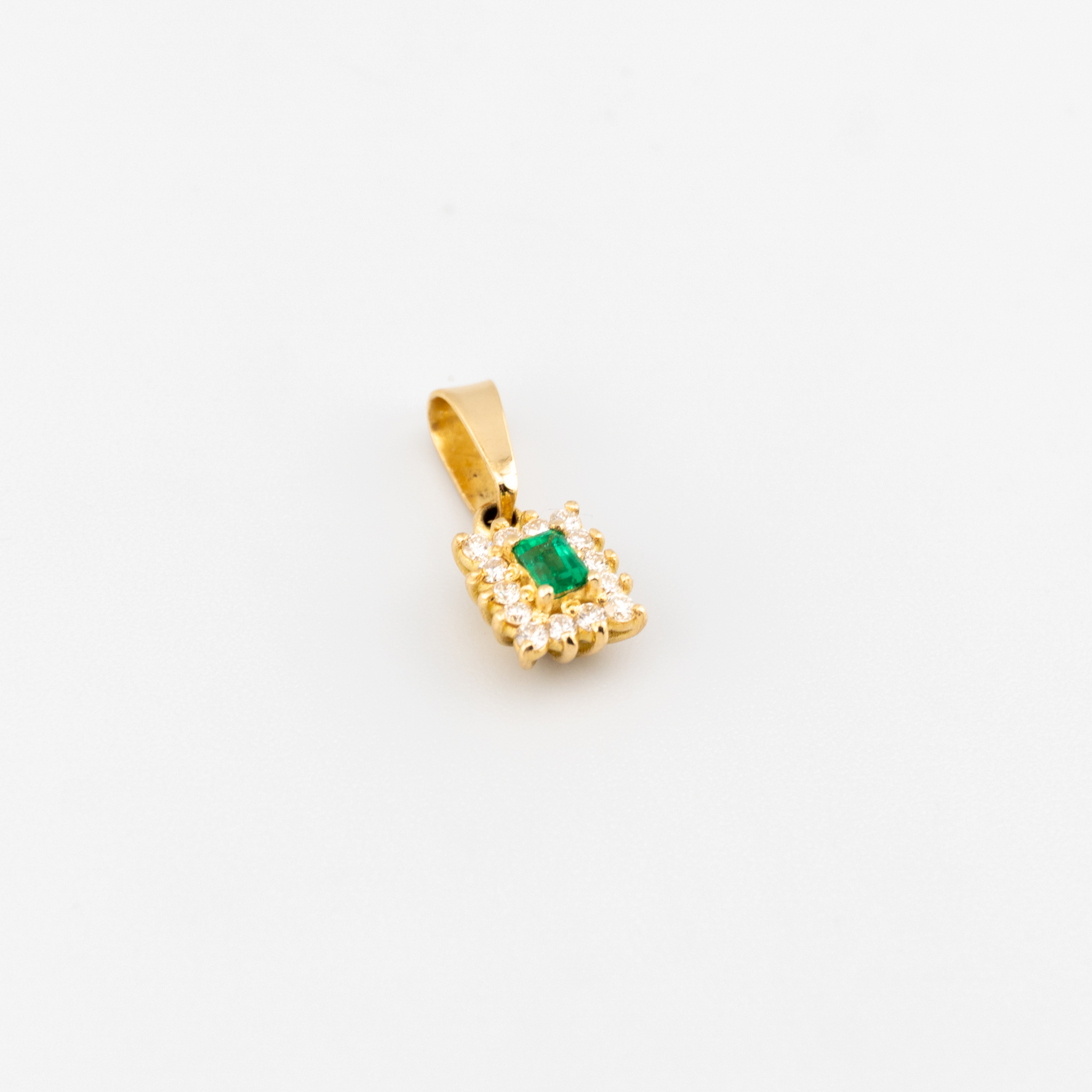 Dije de esmeralda y Diamantes - Imagen 2