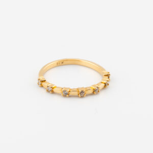 Anillo  Con Cristales y ovalos