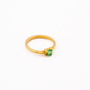 AOE94 - ANILLO DE ORO 18K CON ESMERALDA - G 2.473 - CT 0.30